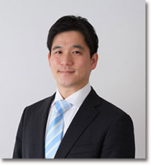 山田健介